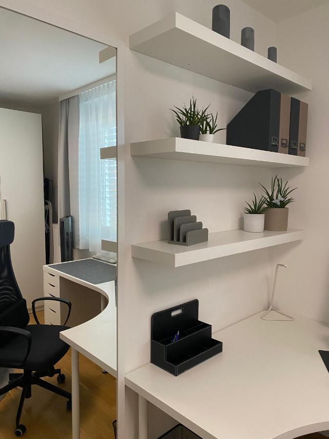 كلاغنفورت Zwischen See & Zentrum / Messe. Arbeitsplatz, Tg المظهر الخارجي الصورة